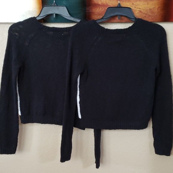 Black and White #SELFIE Sweater - Picture 3 of 3